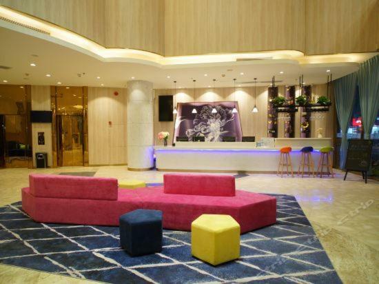 Ibis Styles Guangzhou Panyu Shiqiao Hotel Екстер'єр фото