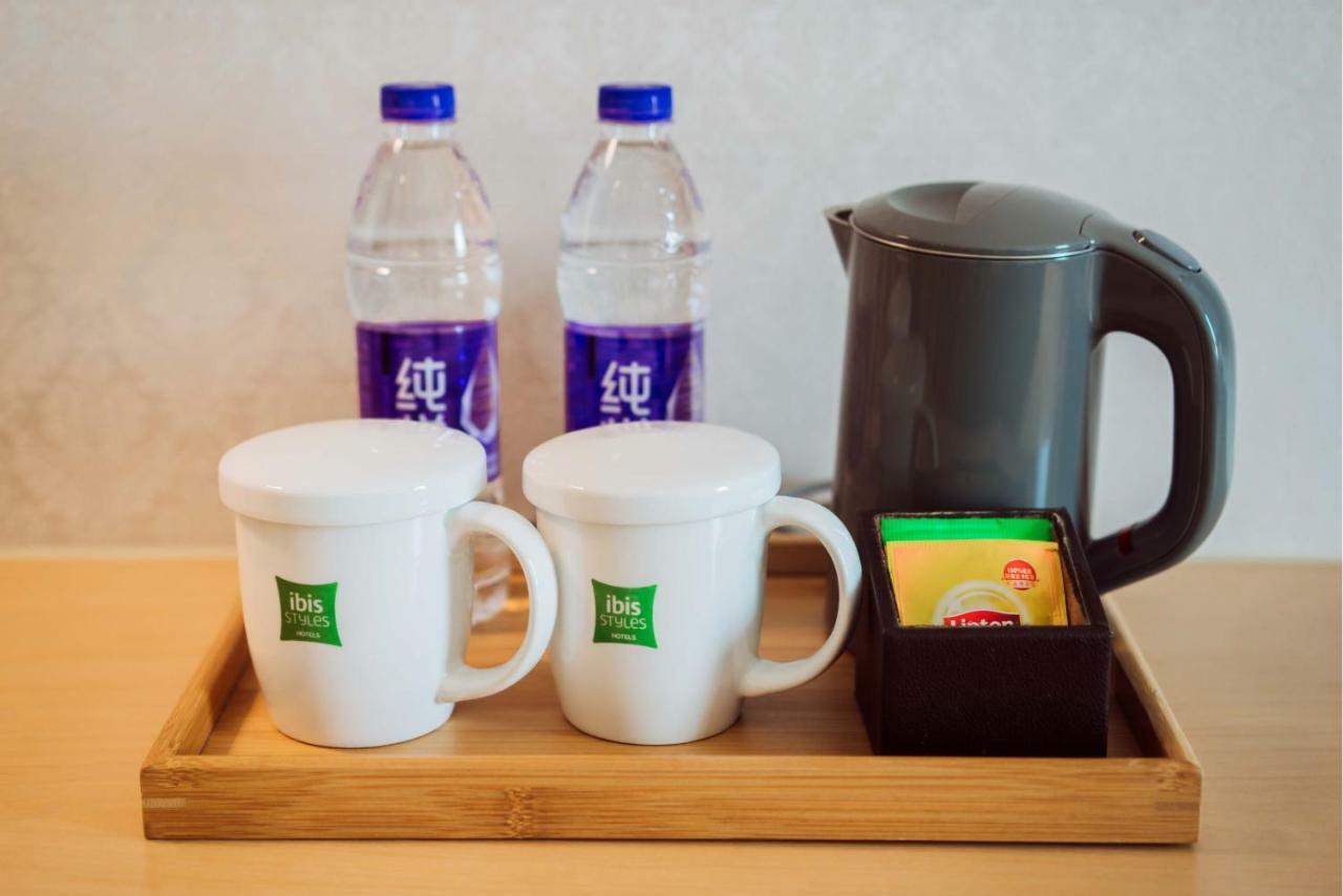 Ibis Styles Guangzhou Panyu Shiqiao Hotel Екстер'єр фото