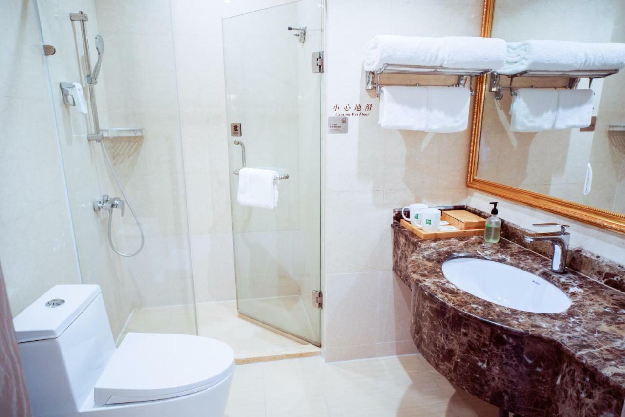 Ibis Styles Guangzhou Panyu Shiqiao Hotel Екстер'єр фото